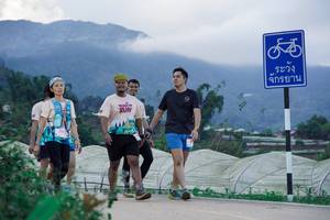 BIB: 101
                            <button type="button" onclick="openModal(18897599)" class="btn btn-primary btn-sm float-right btn-popup" data-toggle="modal" data-target=".modal-high-quality">
                        <i class="fas fa-shopping-cart"></i> Add to Cart
                    </button>
                                            <button type="button" onclick="isThisMe(18897599, true)" class="btn btn-success btn-sm float-right btn-popup btn-isme hidden" data-toggle="tooltip" data-placement="bottom" title="นี่คือรูปของคุณใช่ไหม คลิกที่นี่เพื่อเอาเข้าอัลบั้ม">
                        <i class="fas fa-plus"></i> Add to album
                    </button>
                    <button type="button" onclick="isThisMe(18897599, false)" class="btn btn-warning btn-sm float-right btn-popup btn-isnotme hidden">
                        <i class="fas fa-ban"></i> Remove from album
                    </button>